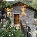 Magic Mill Castagnetoli Semesterbostad